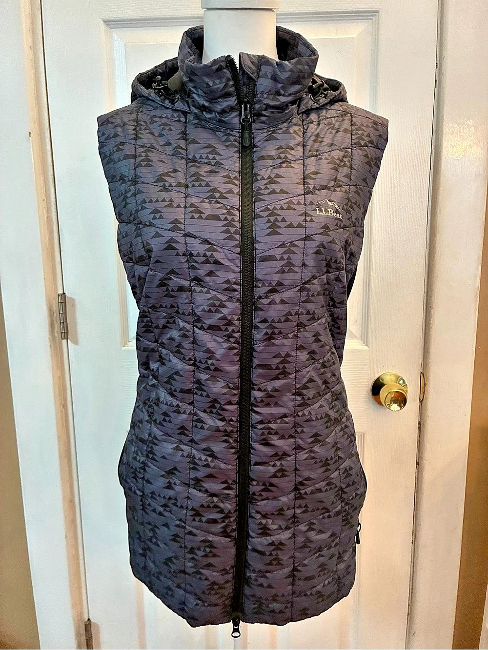 LL Bean PrimaLoft Packaway Long Vest Hooded Geometric Gray Women's 1X Reg 505998